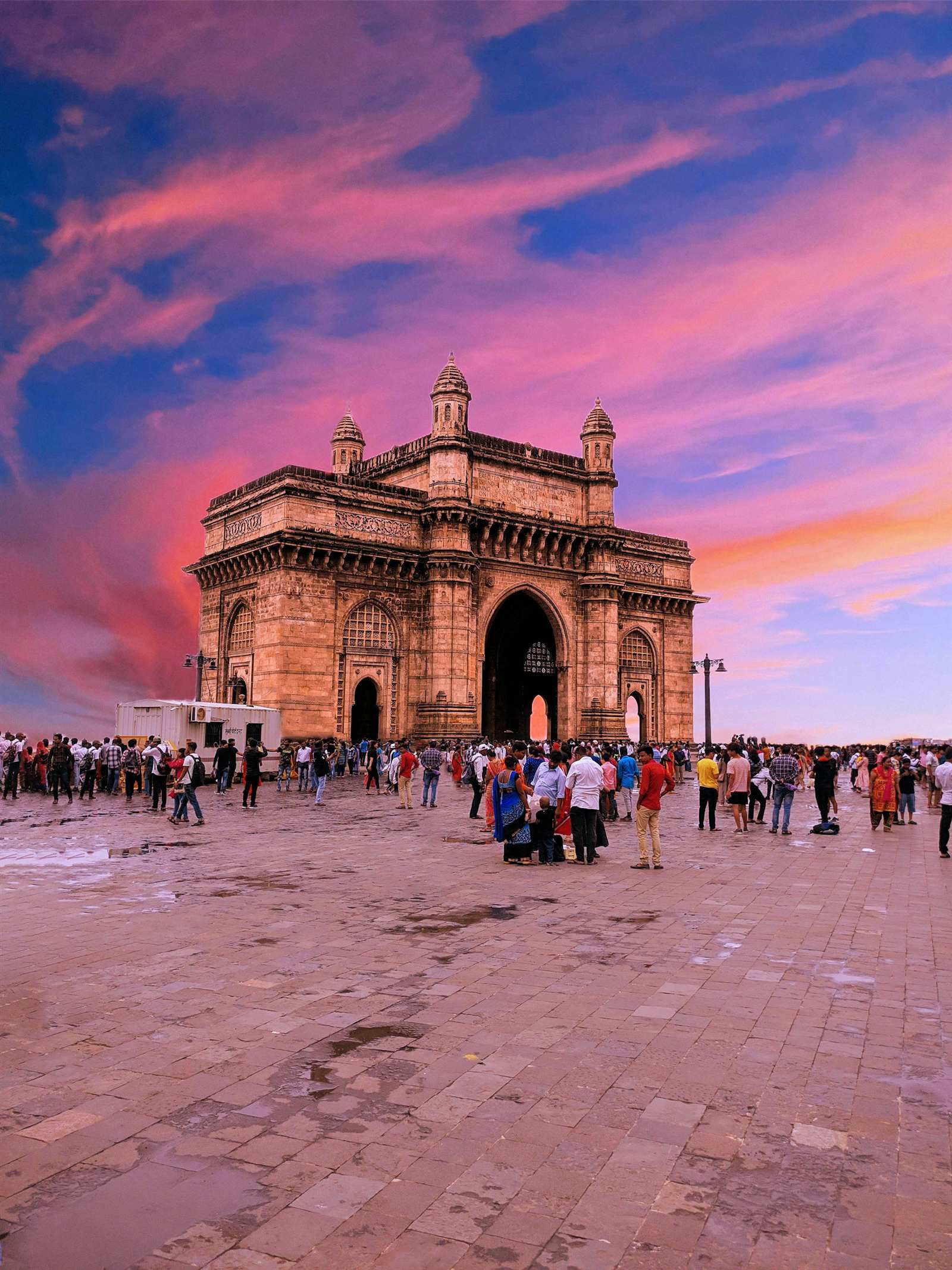 The Gateway of India, Mumbai, at dusk